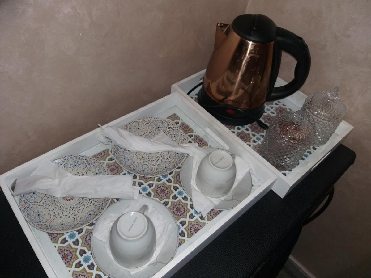 Hotel Lahlou Riad Cafeteria Oujda Exterior photo